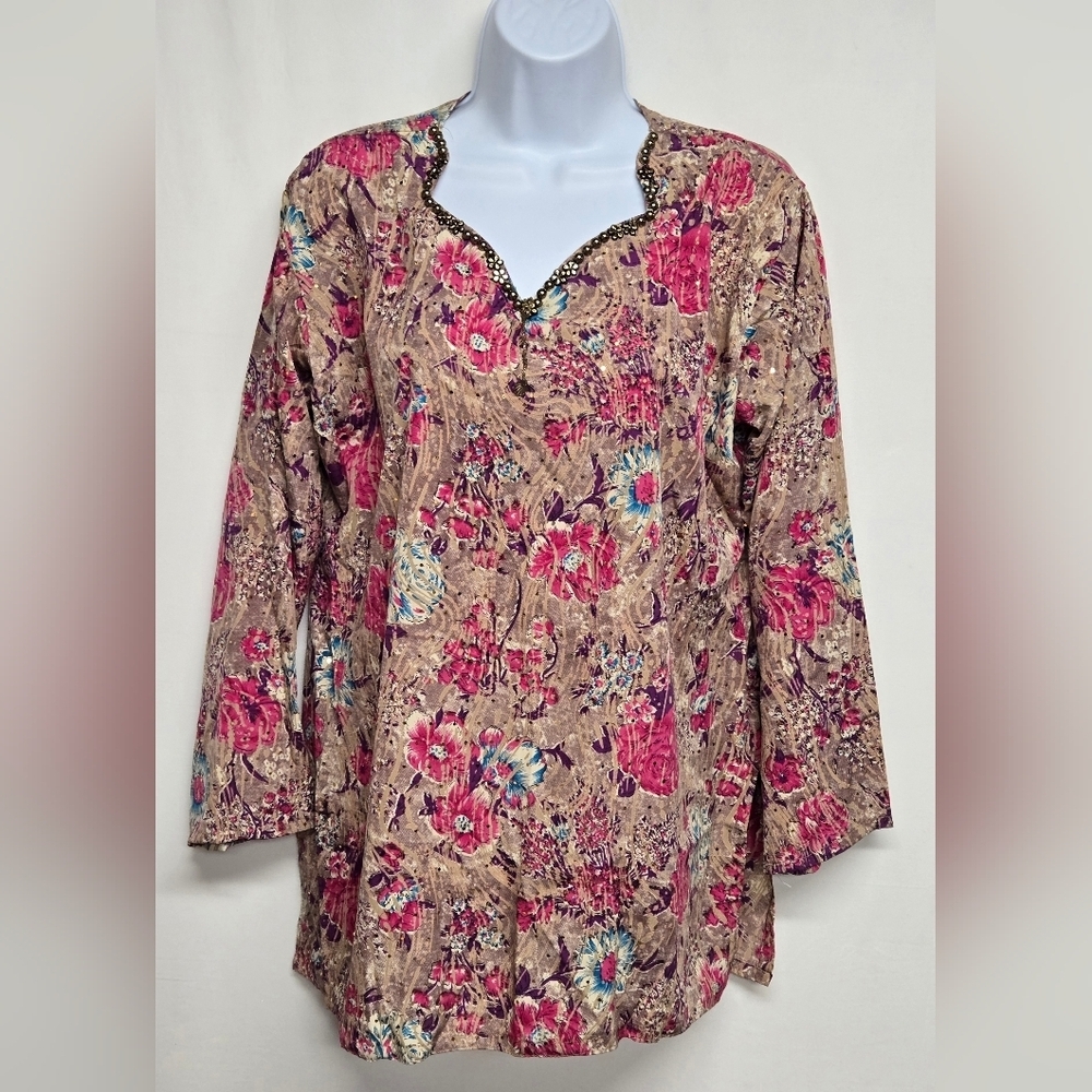 Only You XL Top Pullover Long Sleeve Lightweight Beaded Neck Floral